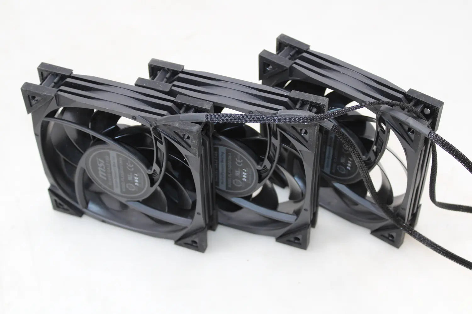 B-Ware Msi Wasserkühlung Kühlung Core Liquid S360 Rgb Silent Gale P12 Siehe Text/Foto - 4719072859466