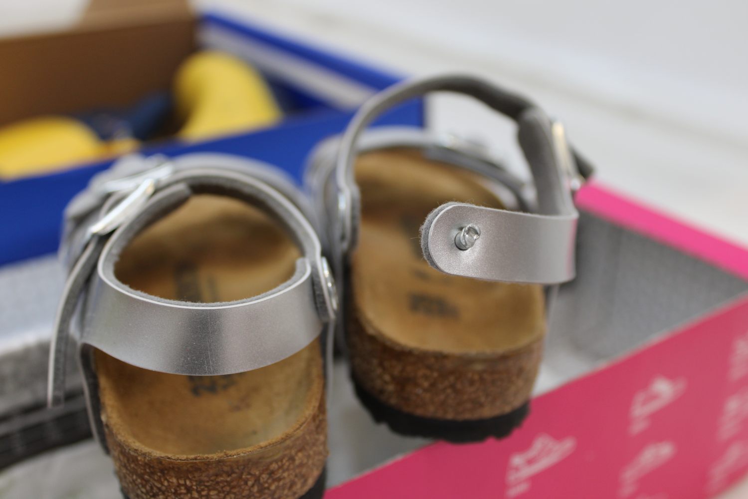 B-Ware 21 x Kinderschuhe Schuhe Sommer Winter Sonderposten SIEHE TEXT/FOTO