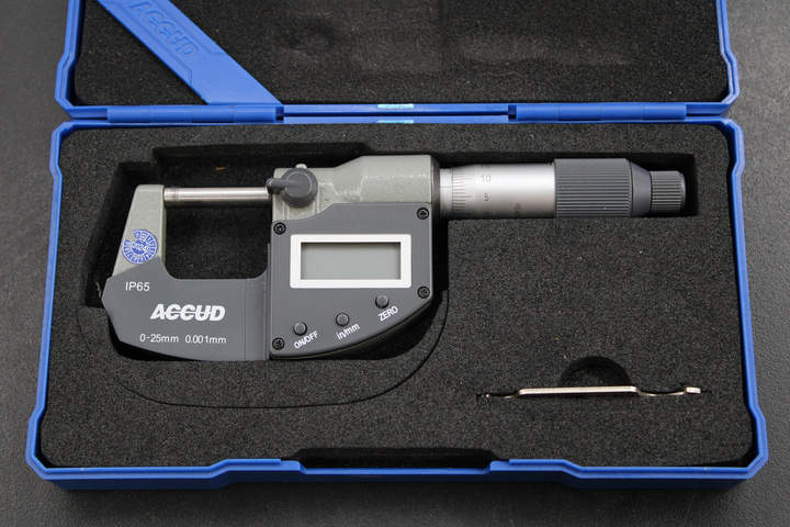 Ip65 Digitales Aussenmikrometer Außenmikrometer Messwerkzeug  B-Ware