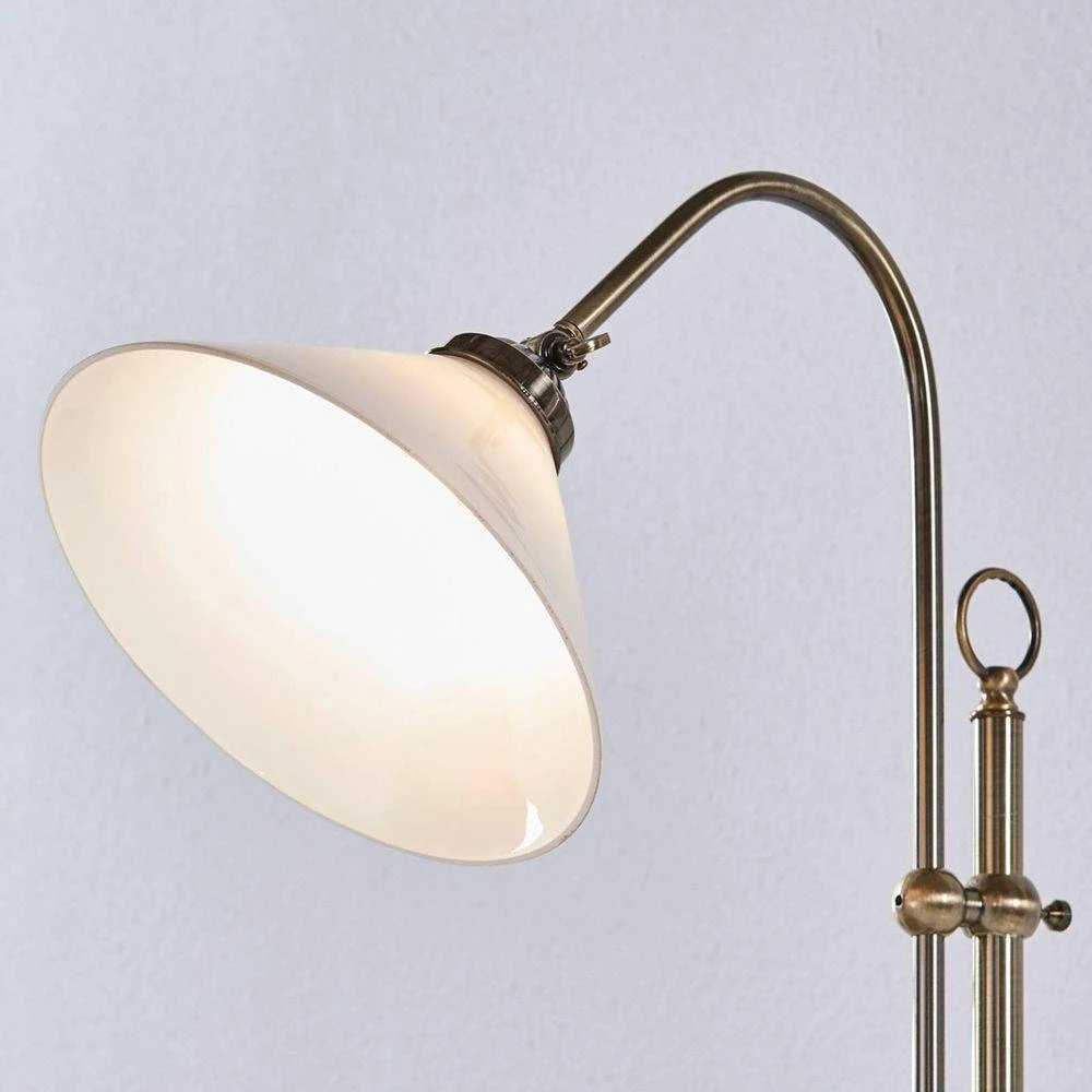 Lampadaire Lindby Otis, lampe de lecture, lampe LED, 826 (produit de seconde main)