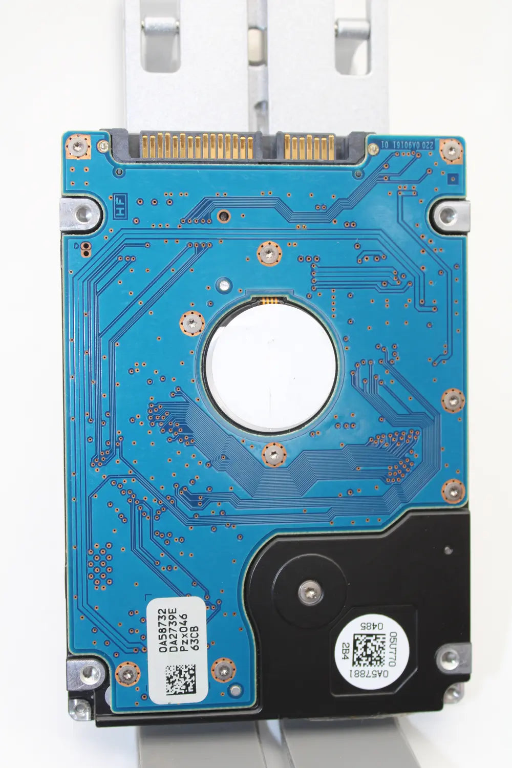 B-Ware Hitachi Festplatte Harddisk Laufwerk Sata 2 5 Zoll 320 Gb 5400 Umin Hot Swap - 5051868326431