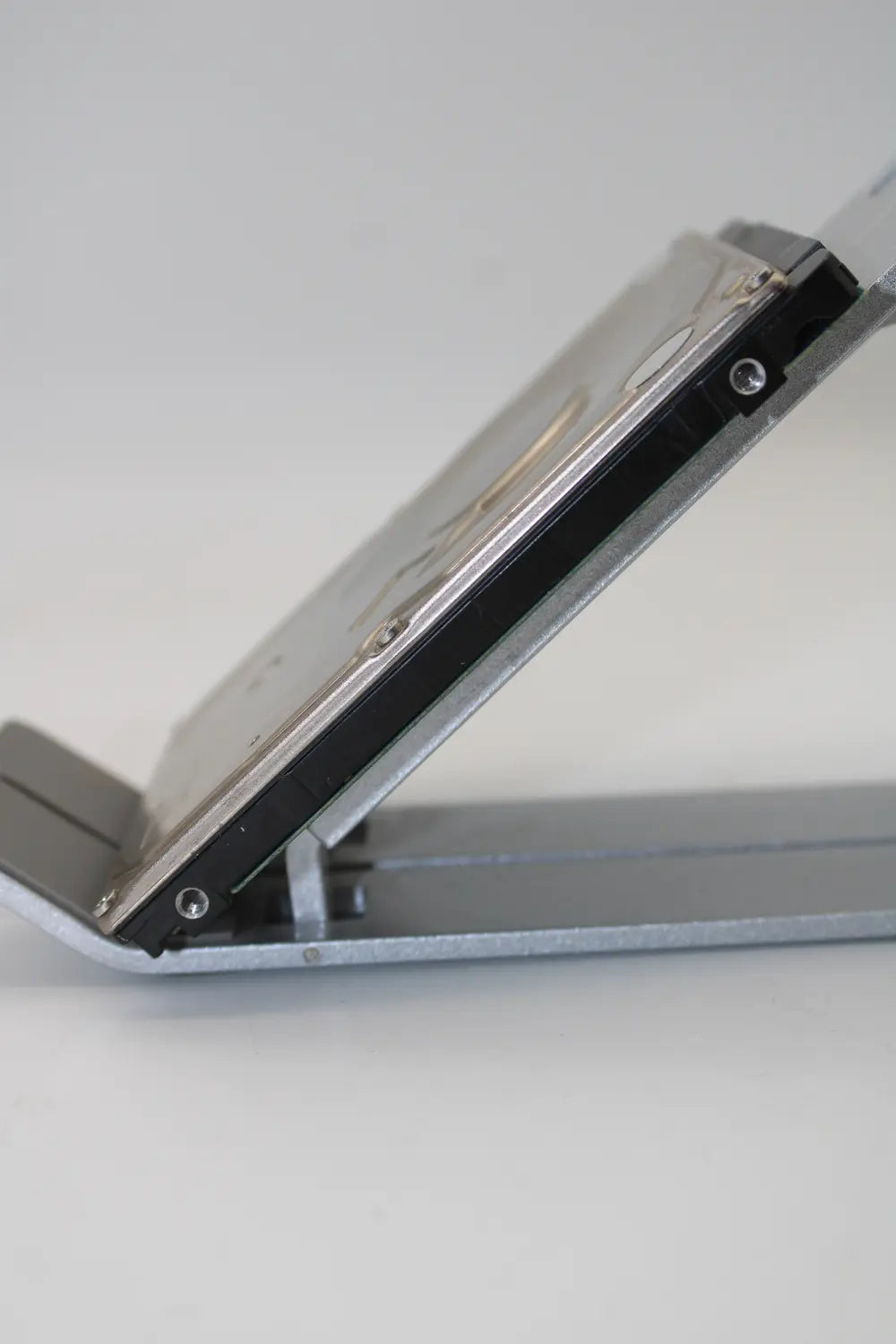 B-Ware Hitachi Festplatte Harddisk Laufwerk Sata 2 5 Zoll 320 Gb 5400 Umin Hot Swap - 5051868326431