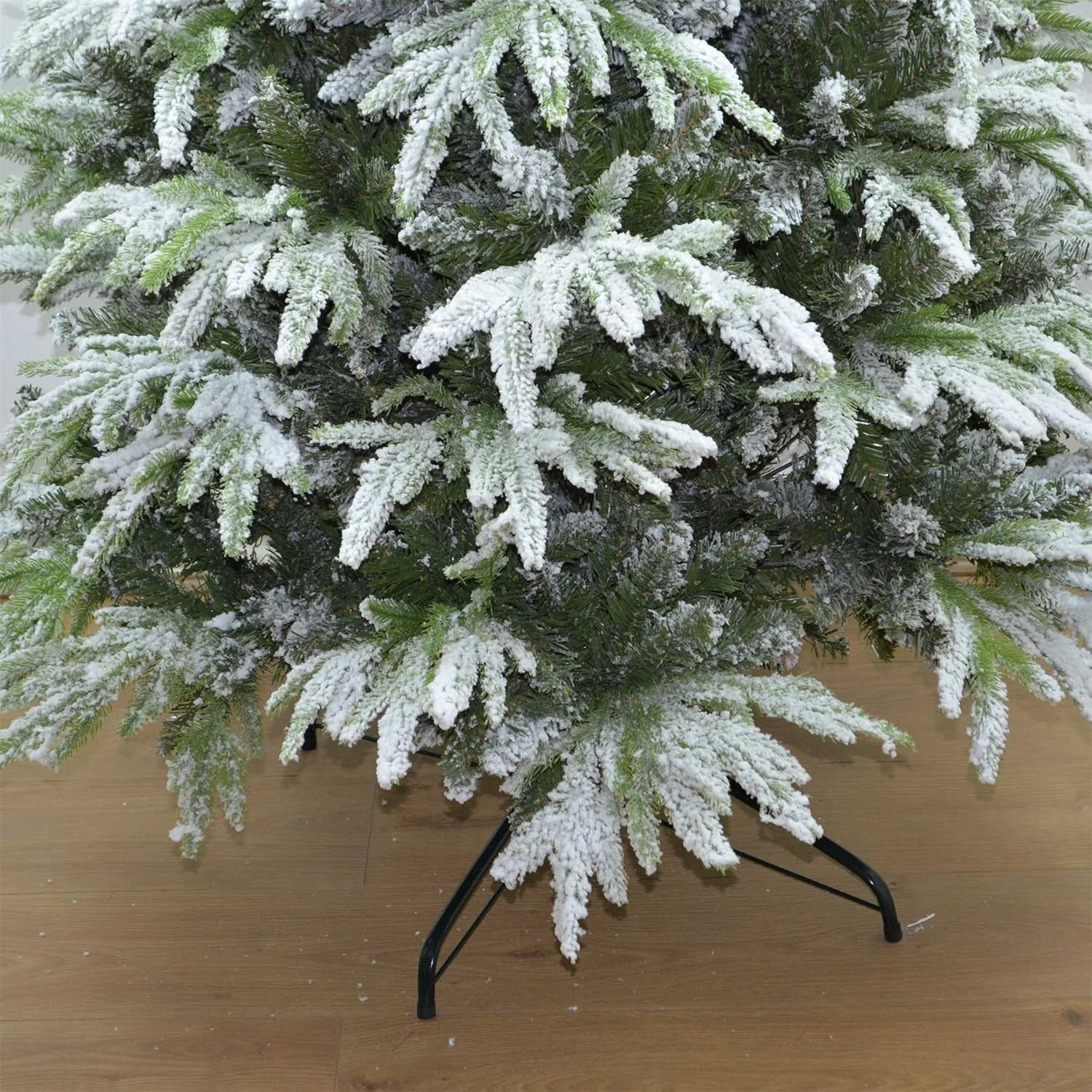 Shatchi Weihnachtsbaum Tanne Künstlicher Baum Lappland Schnee Beflockt Grün  B-Ware - 5060478369622