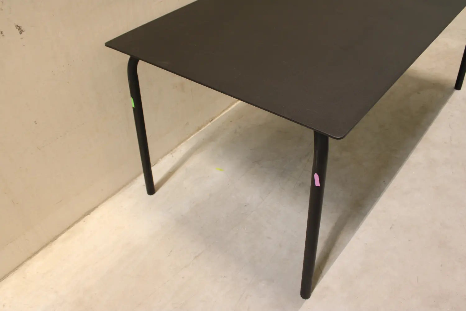 B-Ware Serax Tisch Table Gartentisch Schwarz Aluminium August Outdoor Siehe Text/Fotos - 5400959017145