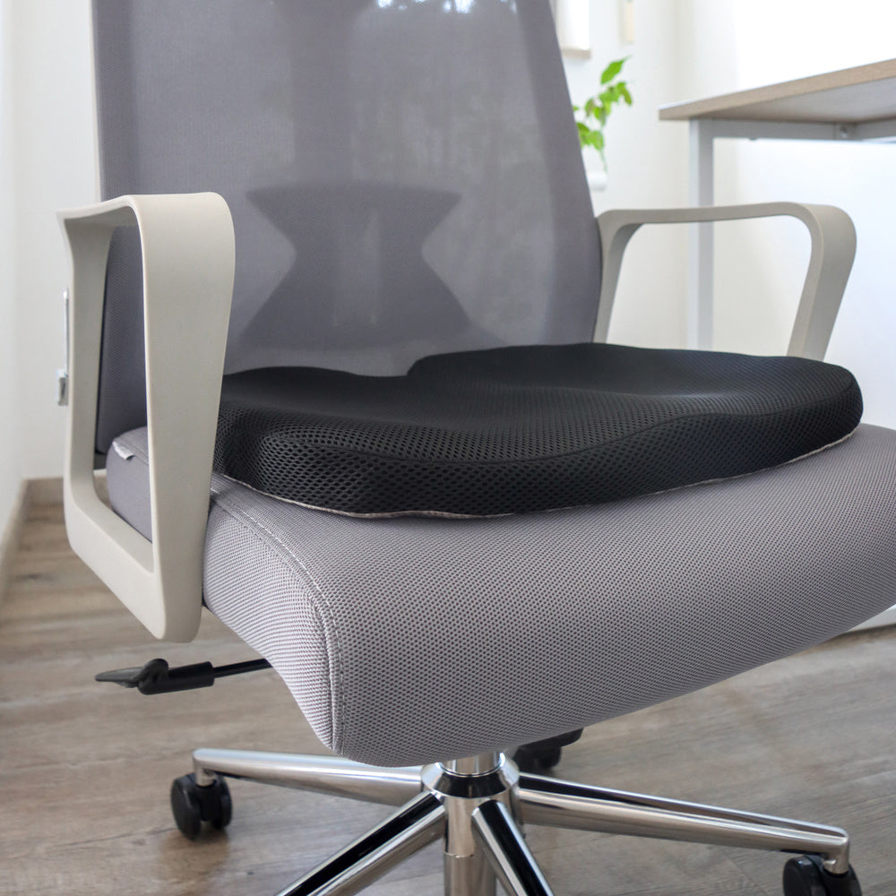 hjh OFFICE Sitzkissen MEDISIT III Gel Wabenstruktur Antirutsch schwarz 44x38cm - 4064323028499