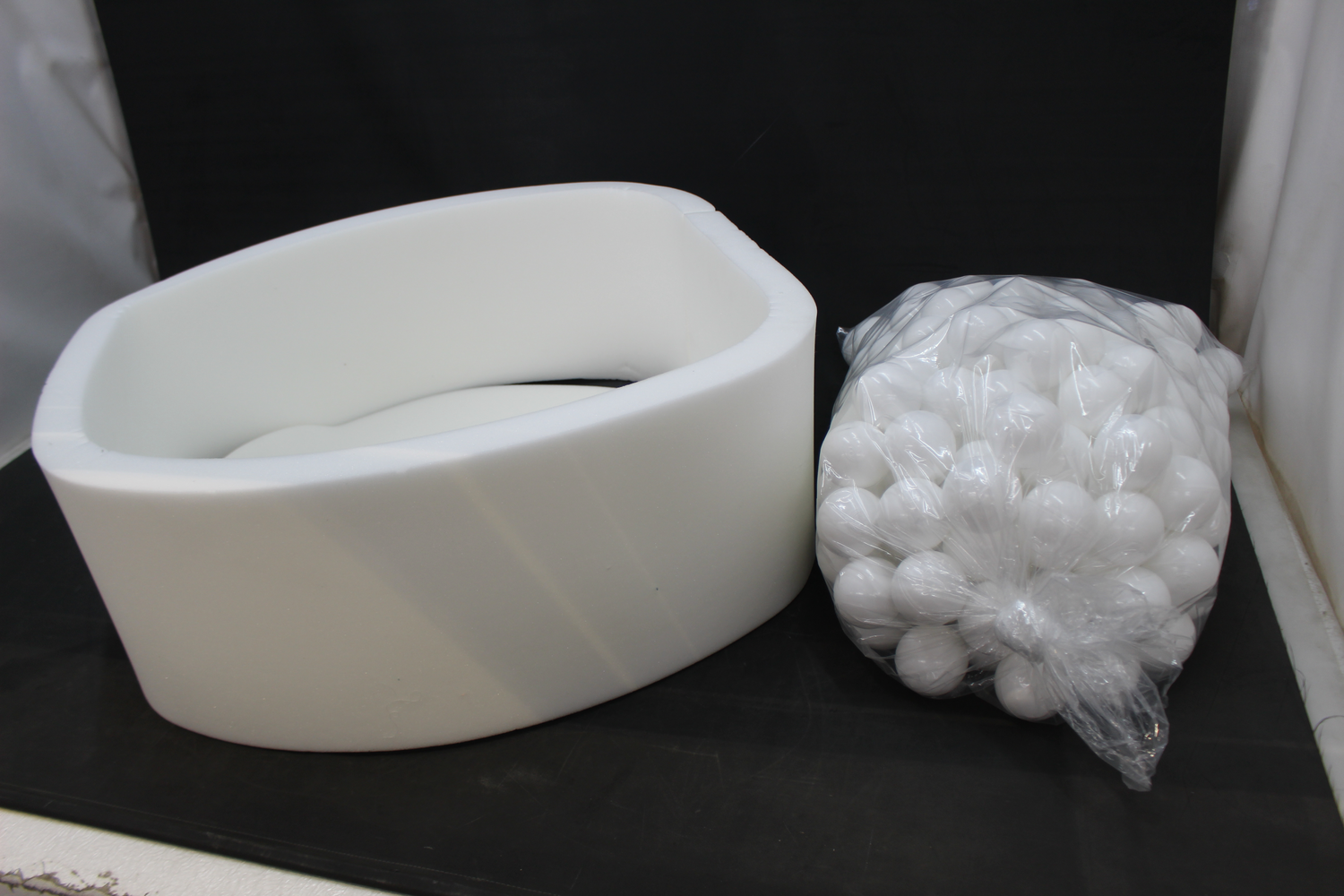 Meow Baby Bällebad Pool Kinder Bällebad Rund Boucle Weiss 90x30cm Siehe Text/Foto B-Ware - 5903849637244