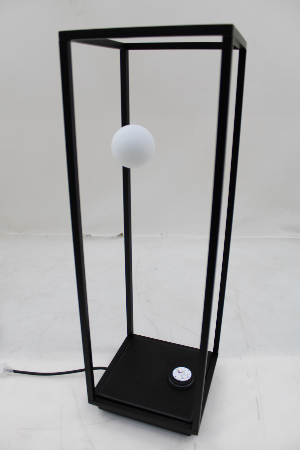 Karman Abachina LED-Stehlampe Stehleuchte Lampe IP65 70cm schwarz UNVOLLSTÄNDIG