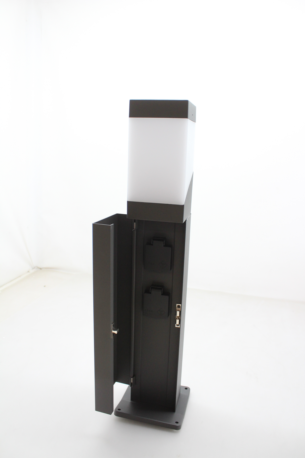 Deko Light Steckdosenturm Kukui Puka 733067 Stehlampe E27 13.00 W Lame Leuchte B-Ware