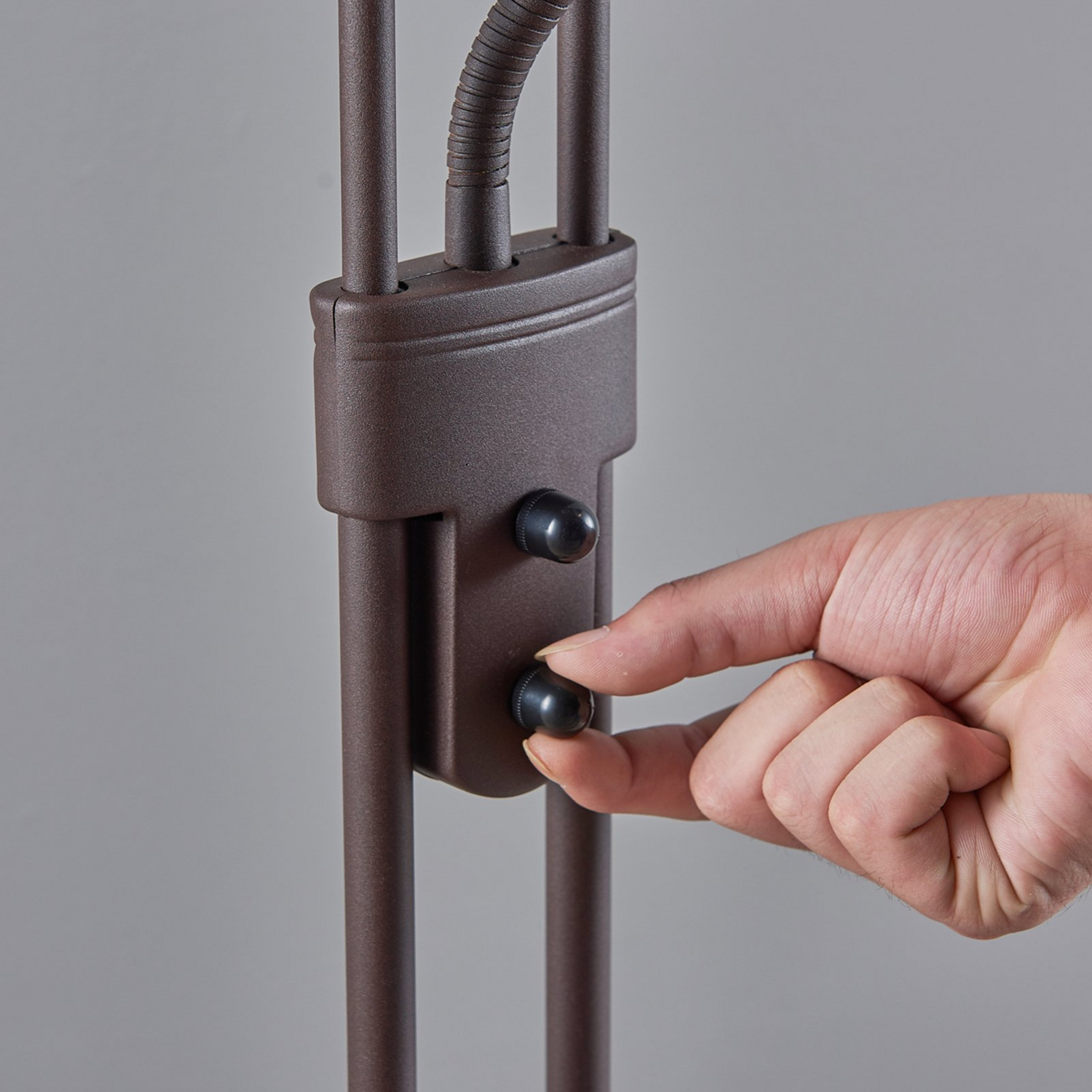 Lindby Yveta Led Deckenfluter Stehleuchte Standleuchte Stehlampe 2 Fl Rostfarben B-Ware - 4251096520118