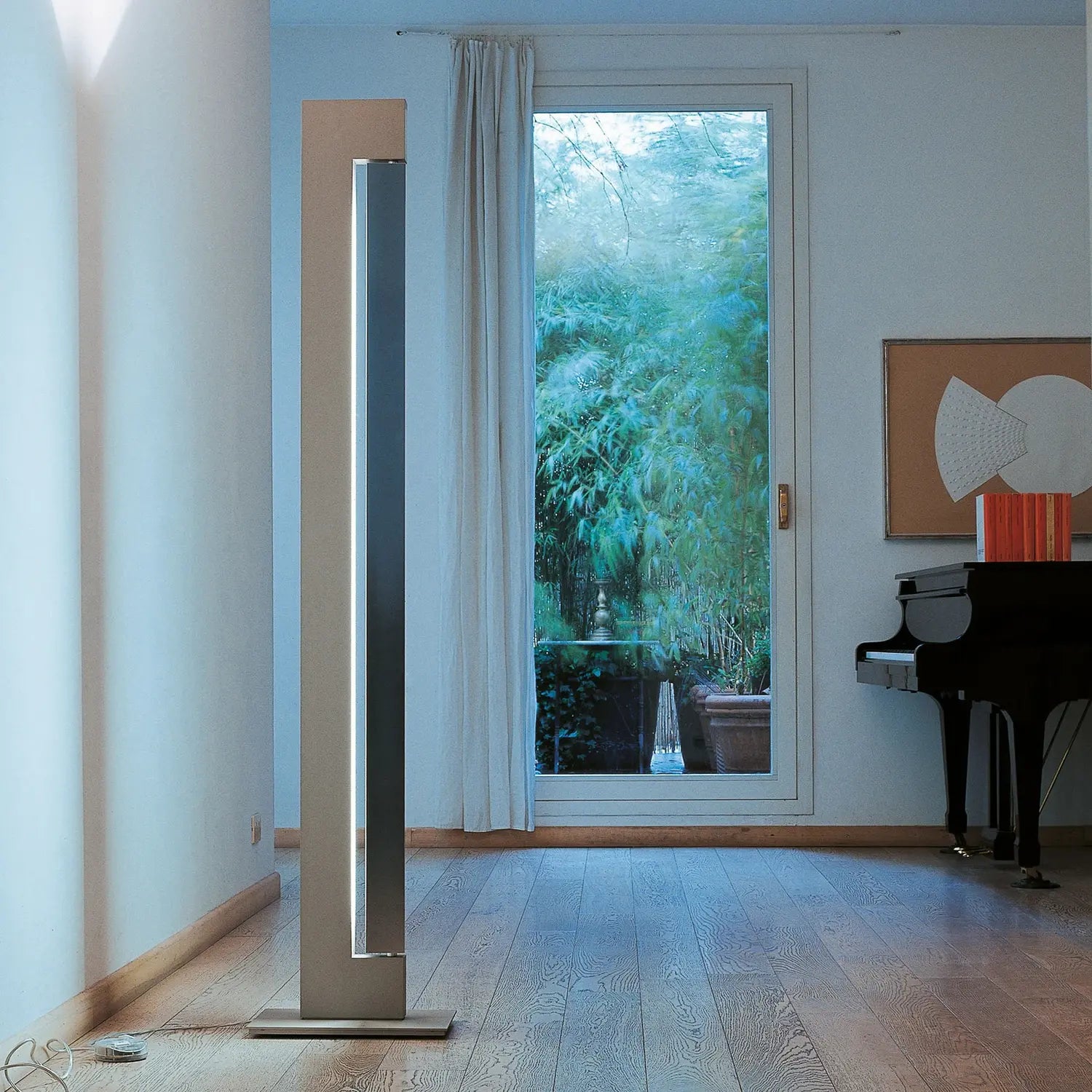 Nemo Ara Stehlampe Bodenleuchte Dim To Warm Creme Alu Wohnraumlampe B-Ware