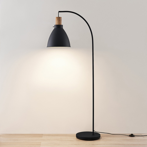 B-Ware Lindby Trebale Stehleuchte Stehlampe Lampe Wohnzimmerlampe Leuchte Schwarz Ho121