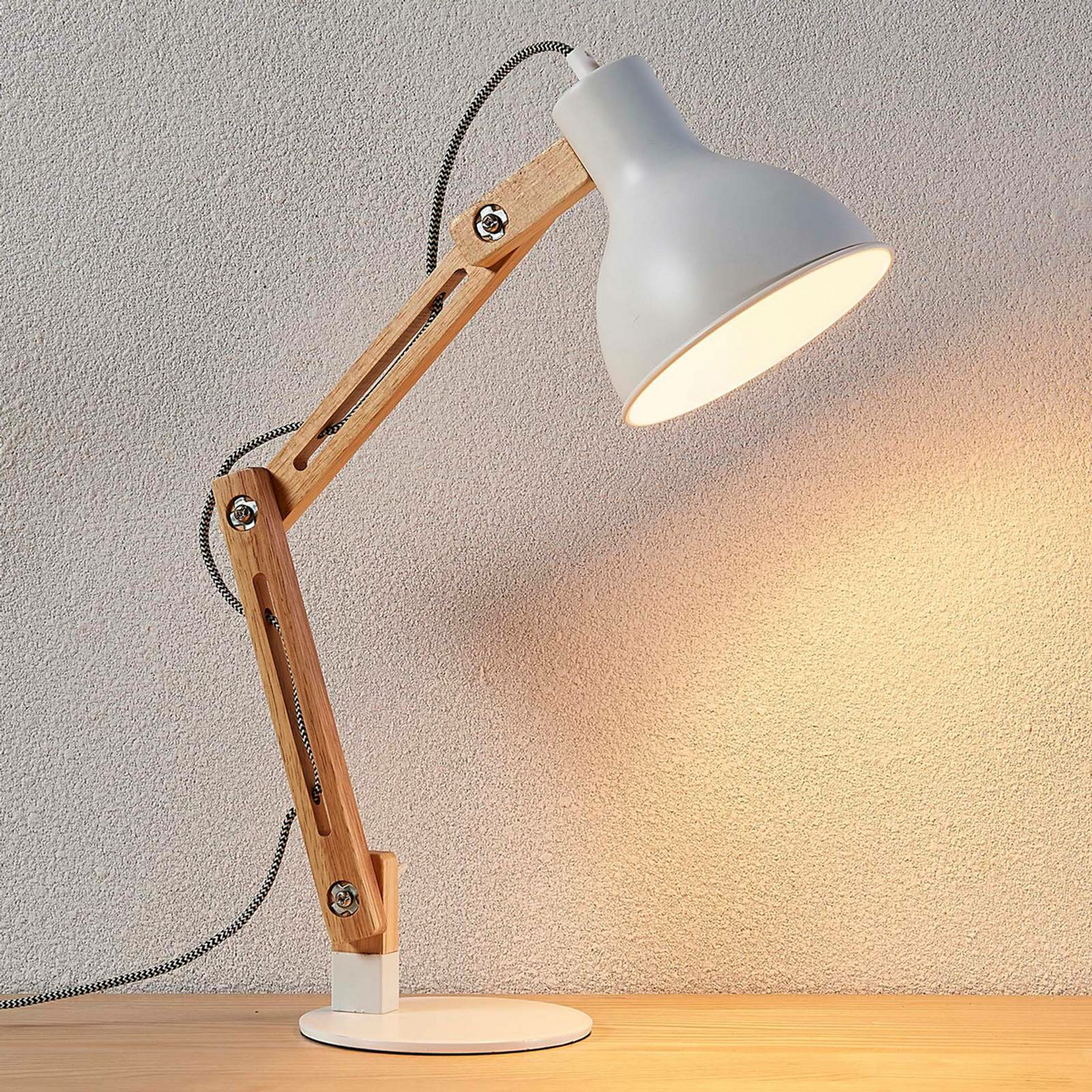 Lampe de bureau en bois Lindby, lampe de bureau Shivanja, abat-jour blanc 