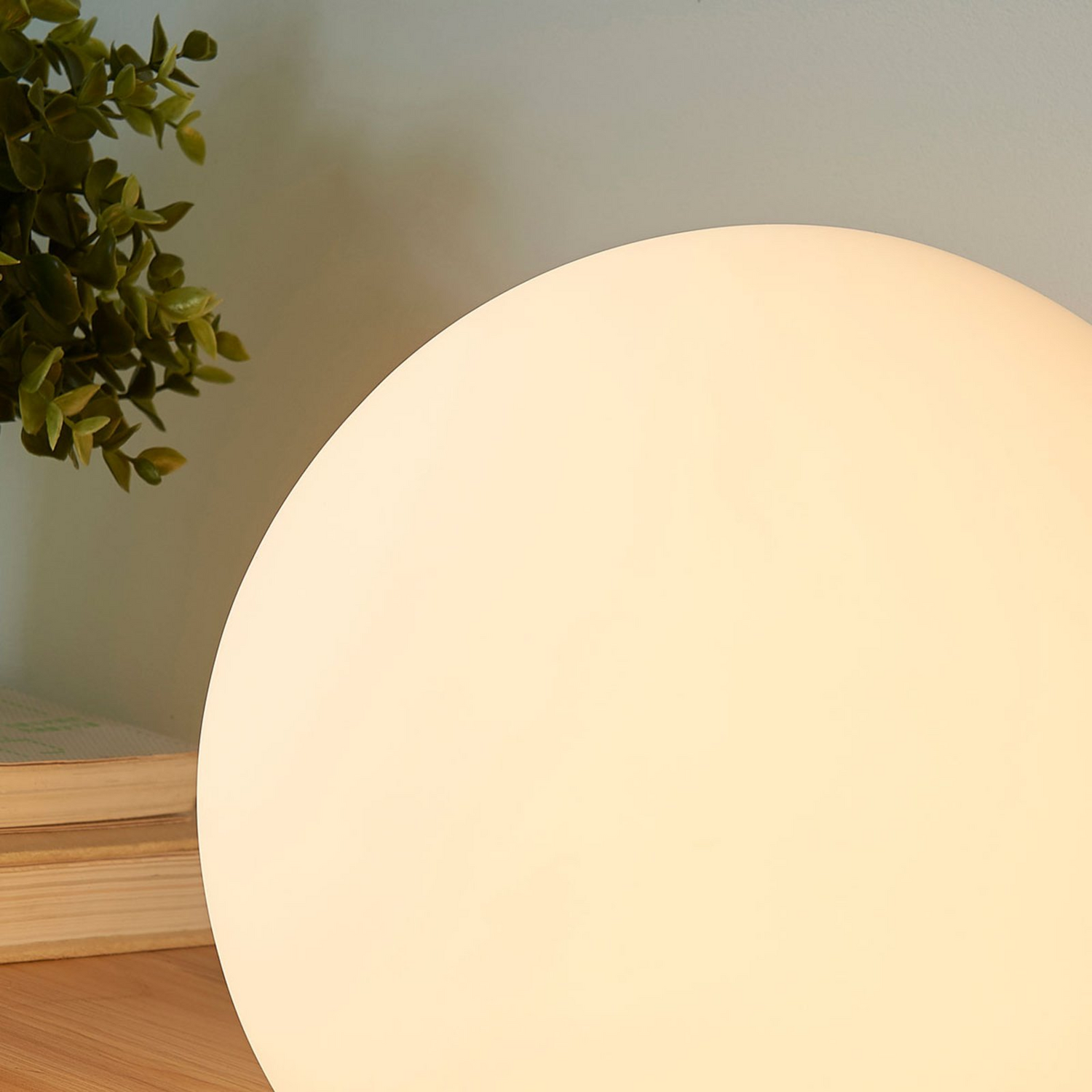B-Ware Lindby Glastischlampe Marike Tischlampe Tischlampe Lampe E27 Glas Kugel Weiß