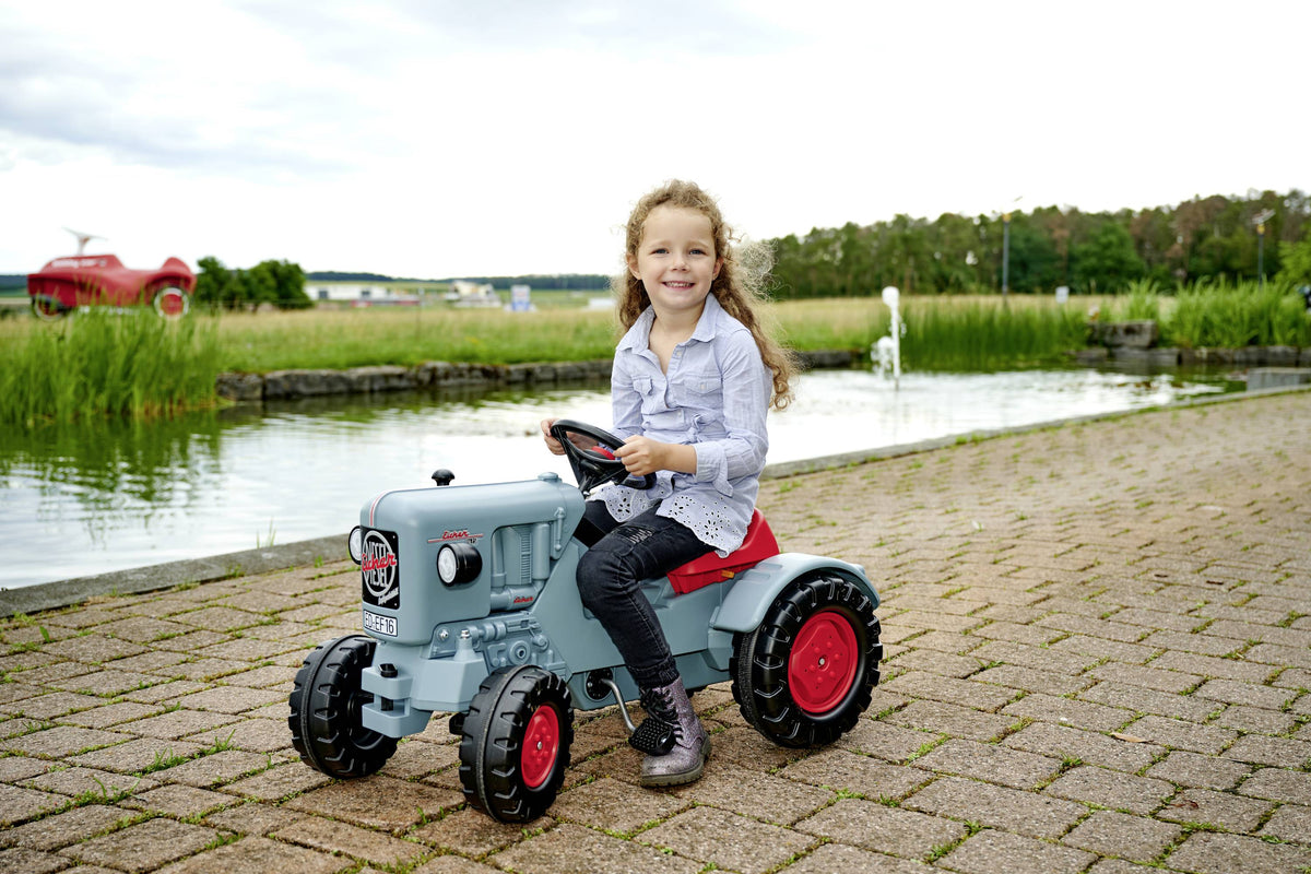 BIG Traktor Trettraktor Tretfahrzeug Kindertraktor Rutscher EICHER DIESEL ED 16 - 4004943565653