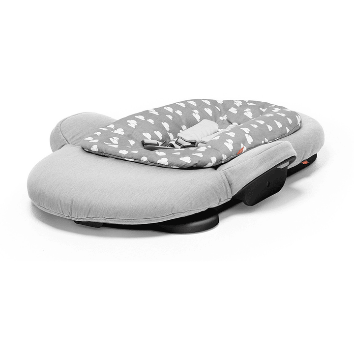 Stokke Steps Babywiege Wippe Babyschaukel Schaukel Spielzeughalter Grey Clouds B-Ware