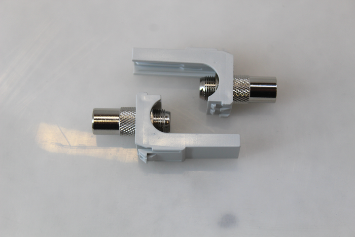 Hager IEC-Stecker VZ317FS Modul Leuchten Elektro Elektroinstallation 2 STÜCK