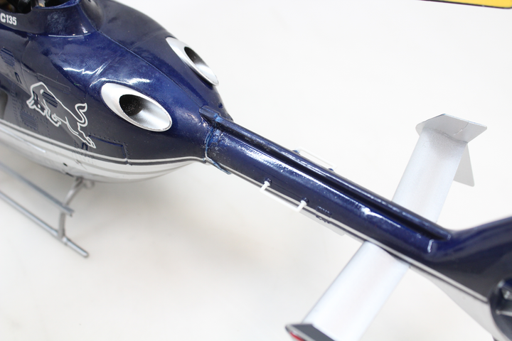 Amewi The Flying Bulls Ec135 Pro Rc Hubschrauber Helikopter Defektware D-Ware