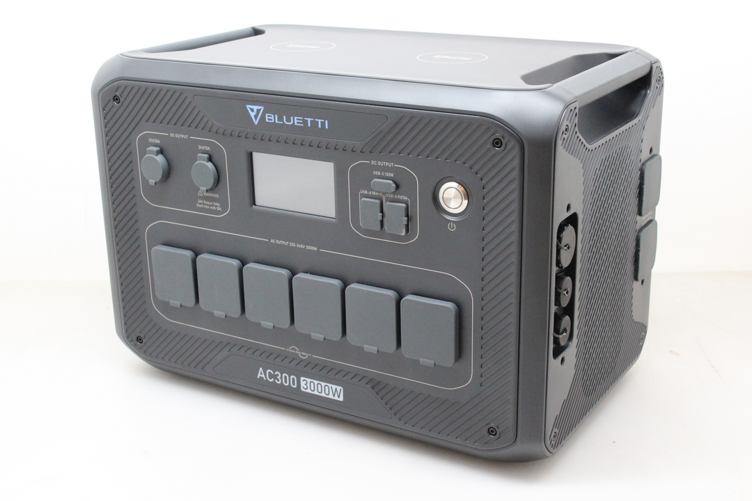 Bluetti AC300 Powerstation Portable Power Station ohne integrierten Akku Schwarz