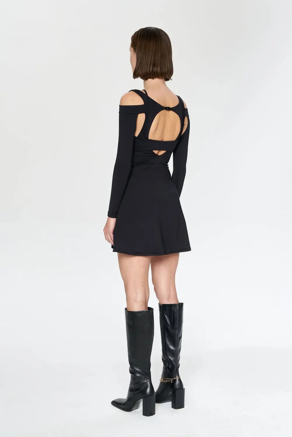 Iamnotbasic Blanca Kleid Dress Schwarz Größe M B-Ware