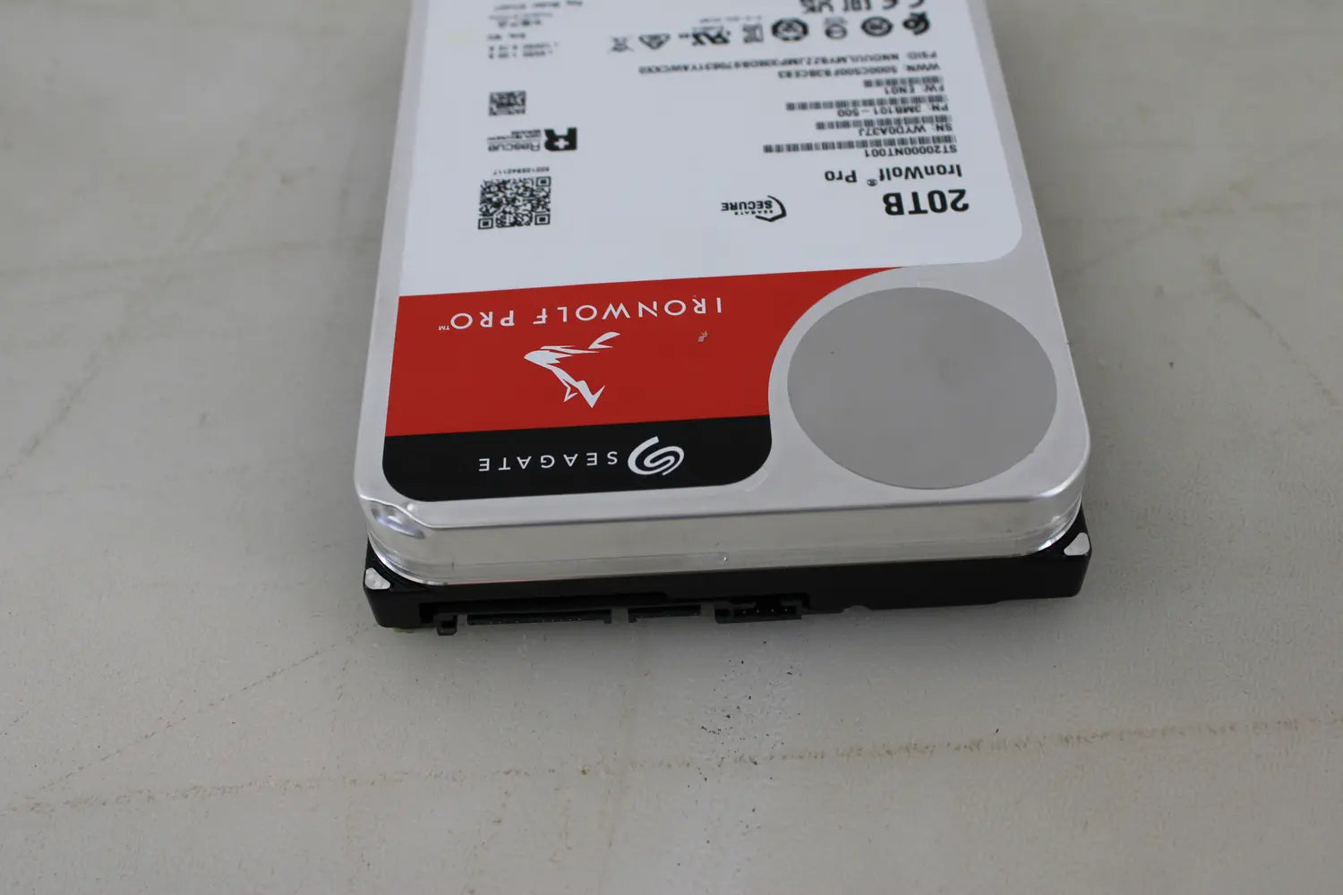 C-Ware Seagate Festplatte Laufwerk Iron Wolf Pro 3.5 Zoll 20 Tb Siehe Text/Foto - 8719706432276