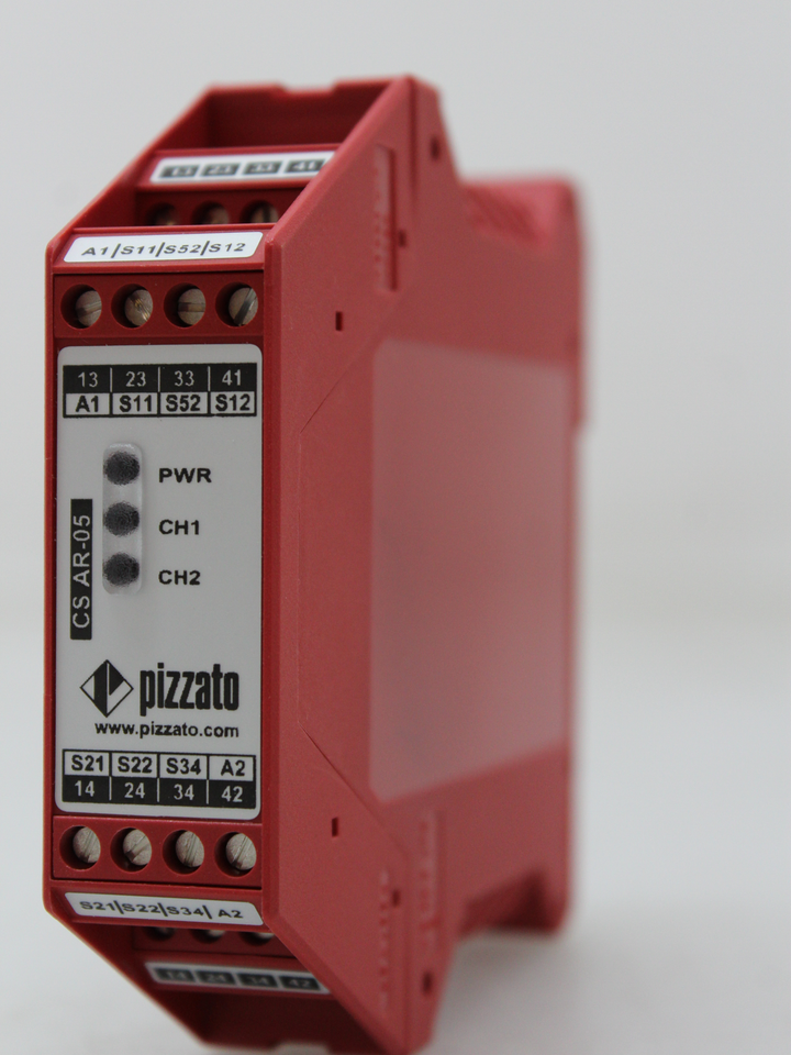 Pizzato Elettrica Sicherheitsmodul Not-Aus-Schalter 3 Schließer 1 Öffner 240V/AC