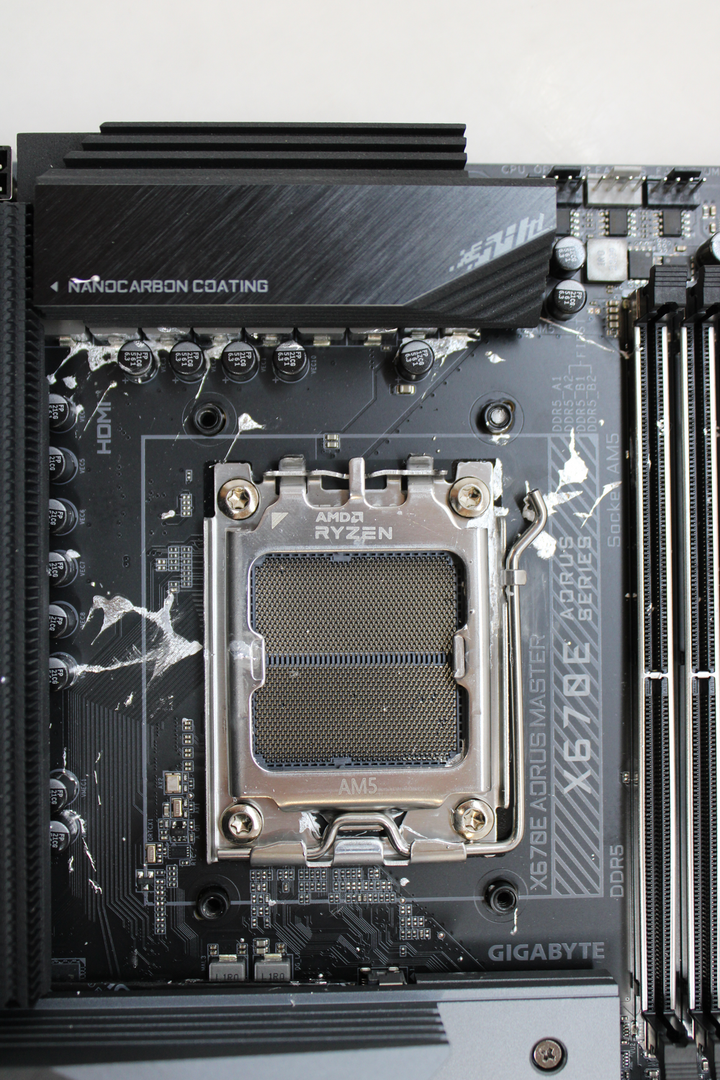 ‎Gigabyte X670E AORUS MASTER Interne-Komponente Hardware Mainboards DEFEKTWARE