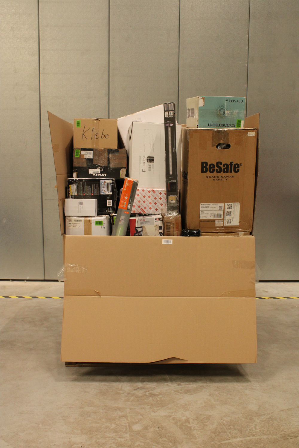 gemischte Retouren Aktionsware Haushalt Elektronik Springlane Reely Fatboy 43x