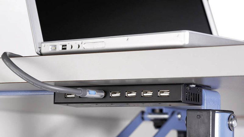 B-Ware Renkforce 7 Port Usb 2.0 Hub Metallgehäuse, Zur Wandmontage Schwarz783