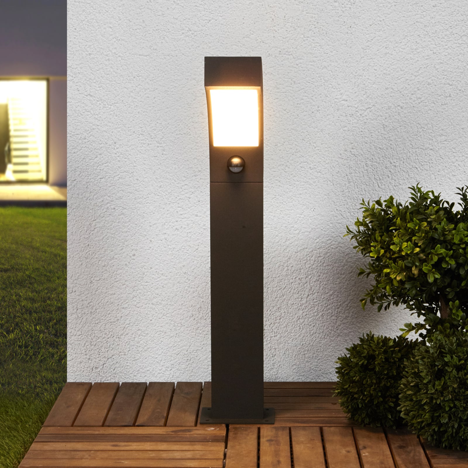 Lucande LED Sockelleuchte Lennik Außenleuchte mit Bewegungsmelder anthrazit 60cm - 6291105708951
