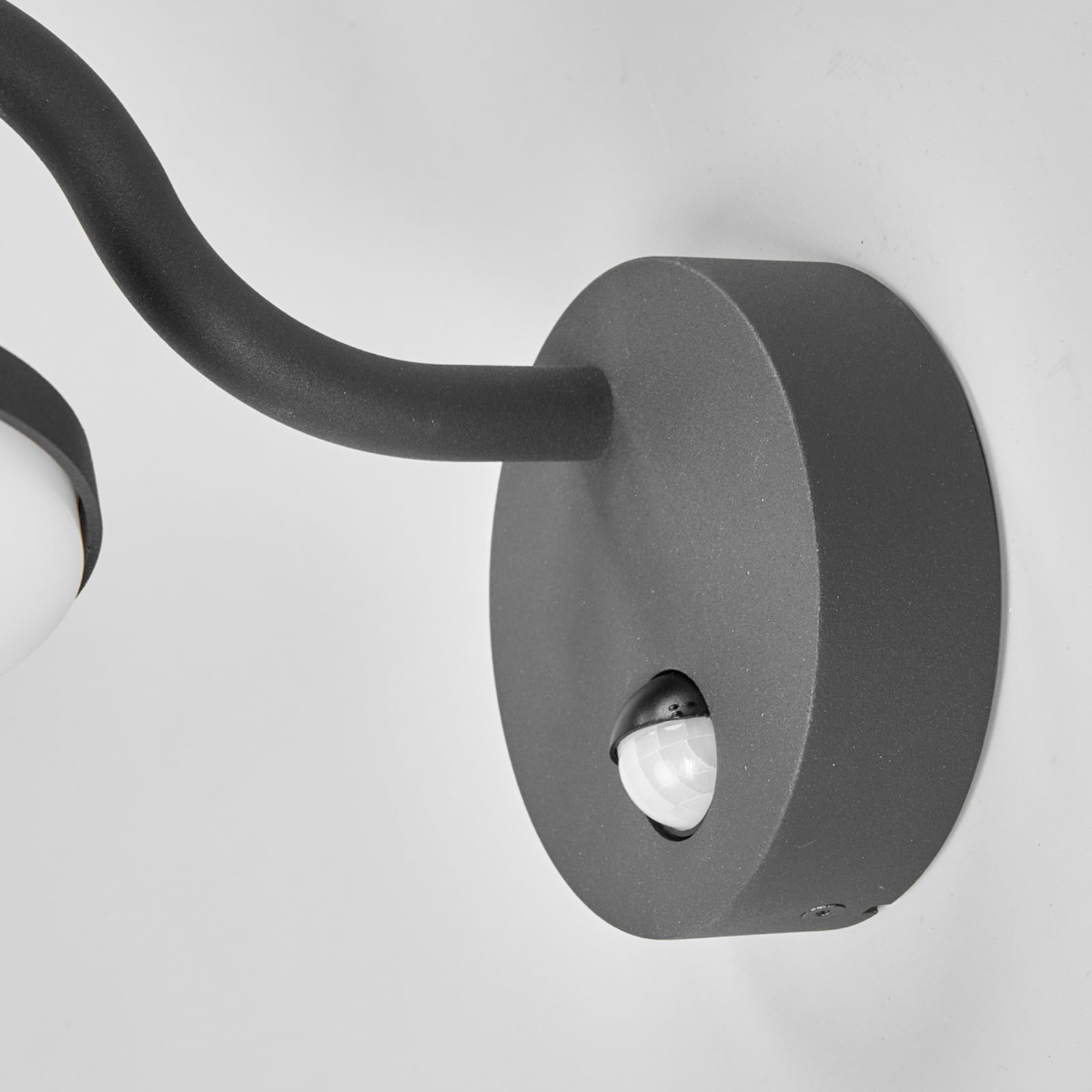 Lucande Außenwandleuchte Finny LED Gartenlampe mit Bewegungsmelder IP54 grau - 4251096520910