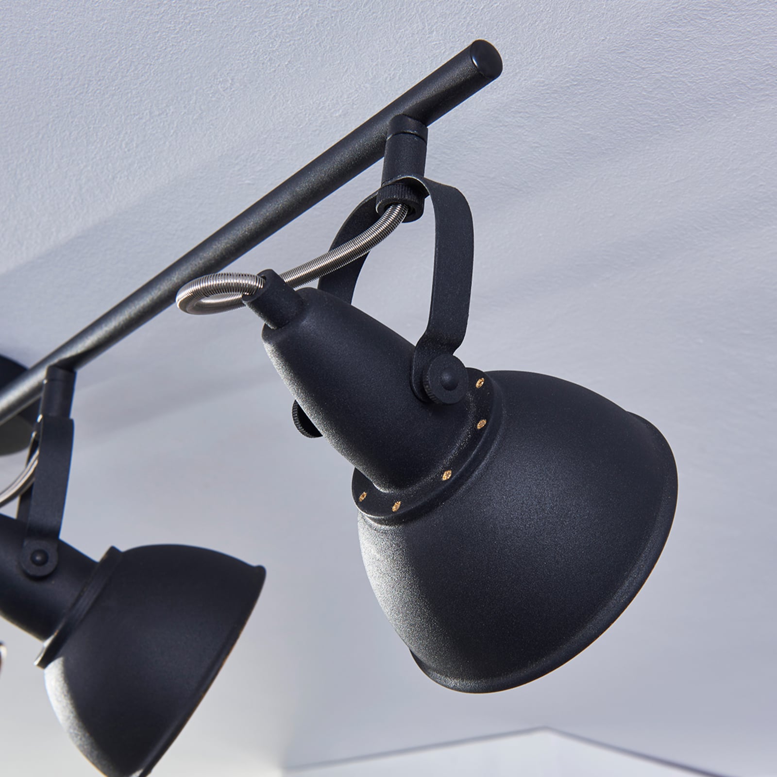 Lindby Deckenleuchte Deckenlampe Julin LED dimmbar 4-flammig schwarz-gold 85cm - 4251096519440