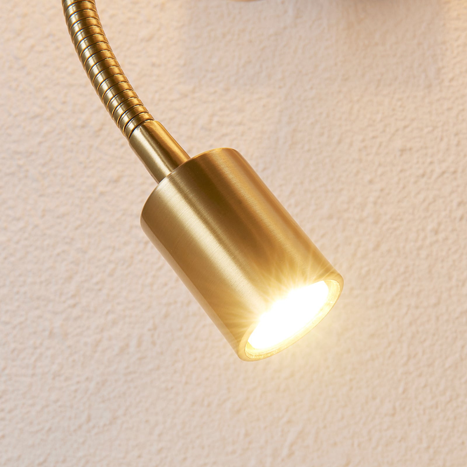 Lindby Wandlampe Leselampe Florens LED Wandleuchte Lampe messing weiß 18x24cm - 4251096521337