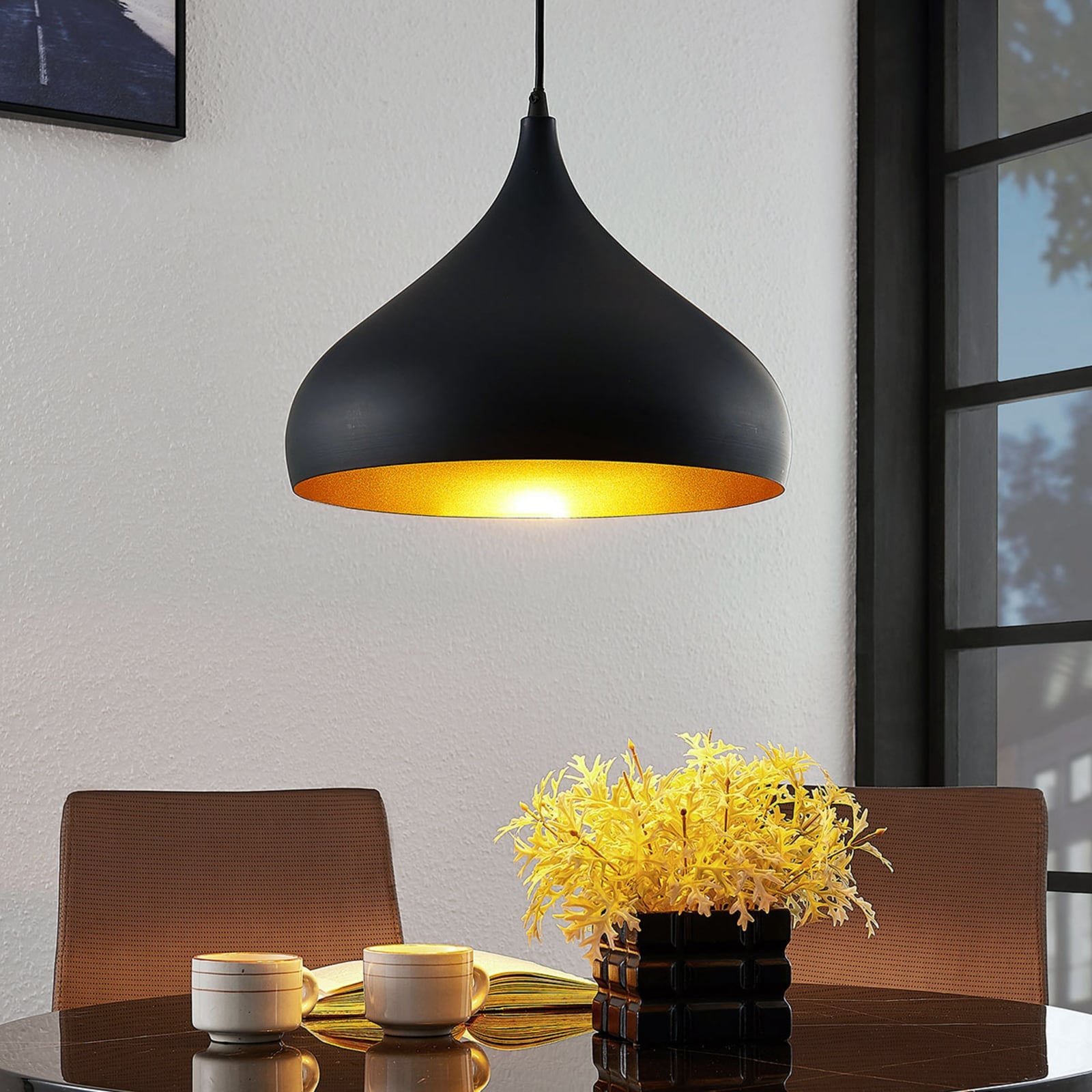 Lindby Hängelampe Hängeleuchte Ritana LED Pendelleuchte Lampe schwarz-gold Ø31cm - 4251096559866