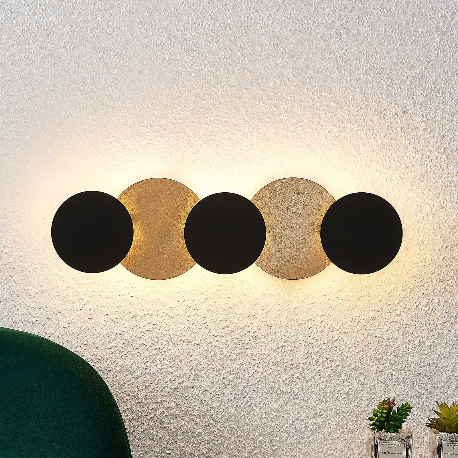 Lindby Wandleuchte Grazyna LED Wandlampe 5-flg verstellbar schwarz gold 52cm - 4251096566697