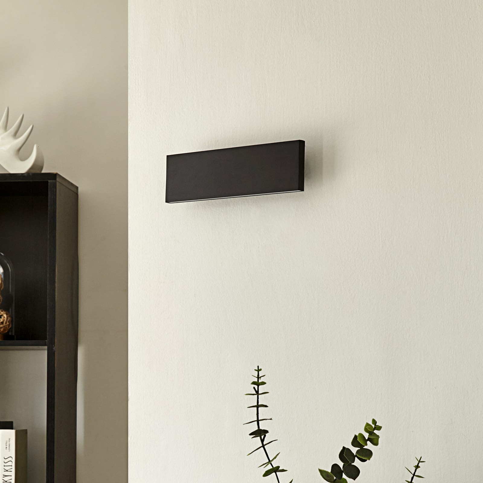 Lindby Wandlampe Ignazia LED dimmbar schwarz Metall 28cm warmweiß 1500lm - 4251096596748