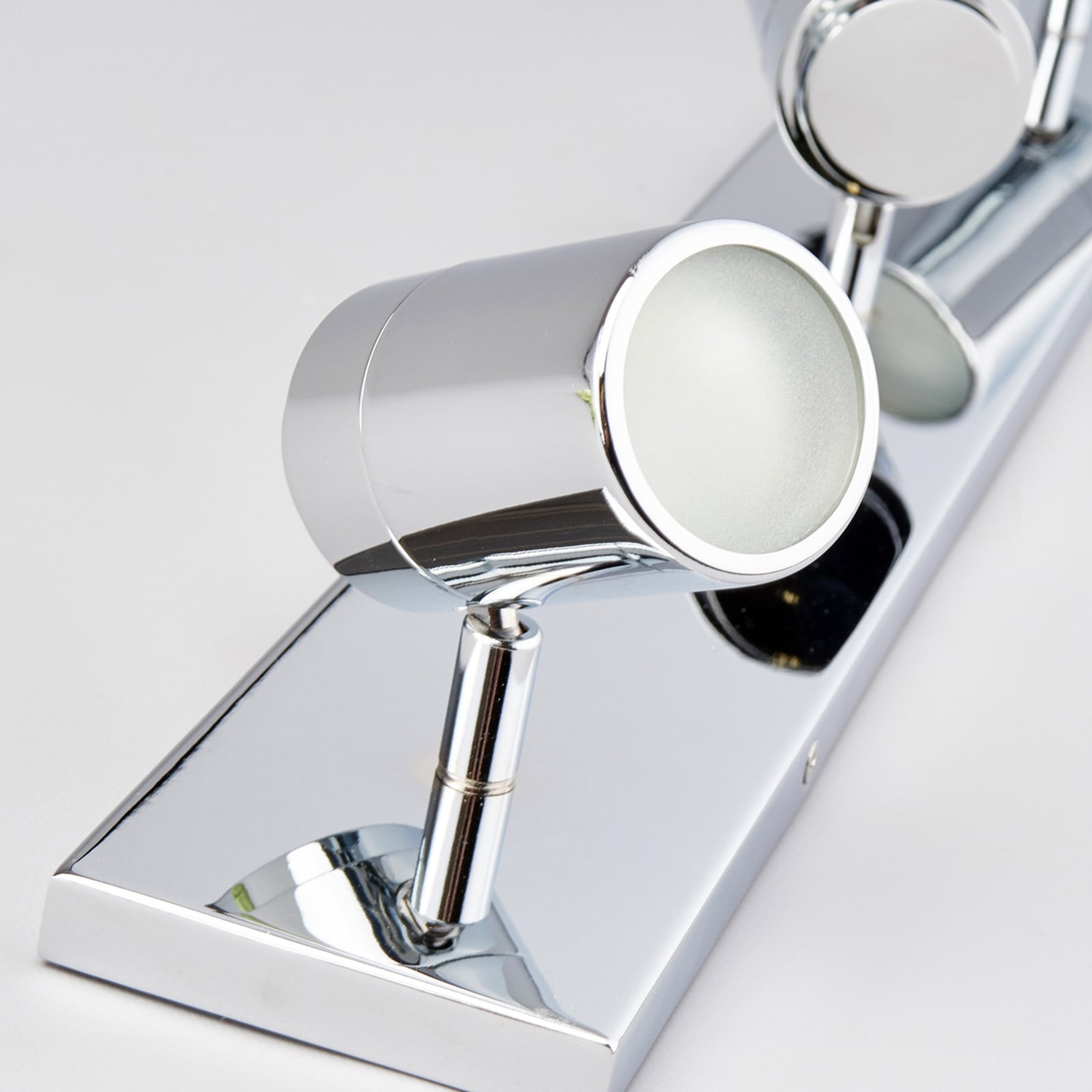 Lindby Deckenleuchte Dejan LED Lampe 3-flg dimmbar chrom IP44 65x9cm Badezimmer - 6291106550887