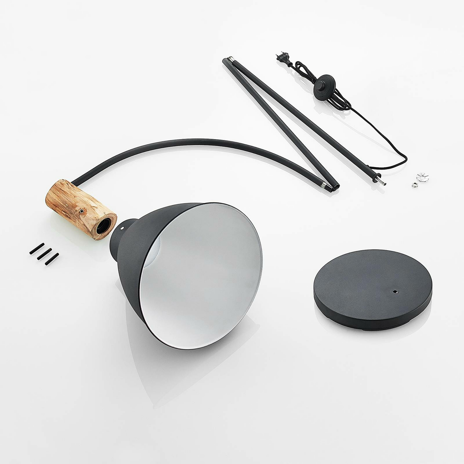 B-Ware Lindby Trebale Stehleuchte Stehlampe Lampe Wohnzimmerlampe Leuchte Schwarz Ho513