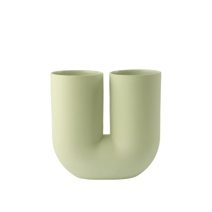 Muuto Vase Kink Porzellan Hellgrün Skulpturale Vase Mit Zwei öffnungen  B-Ware