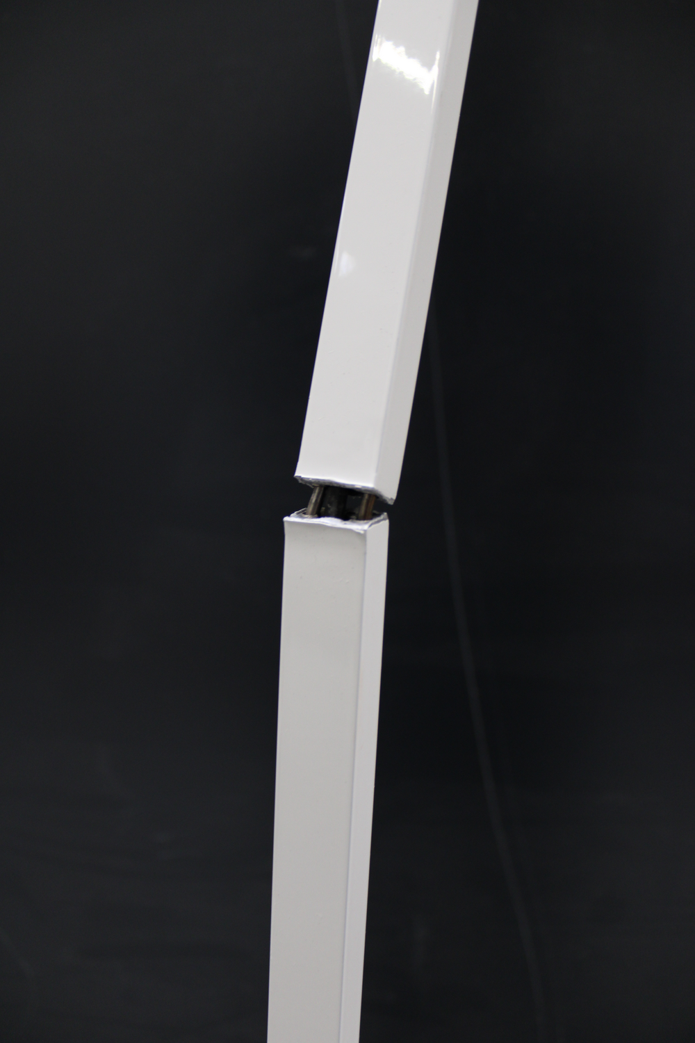 La Petite Stehleuchte Stehlampe Designerlampe Bürolampe Leuchte Weiß C-Ware