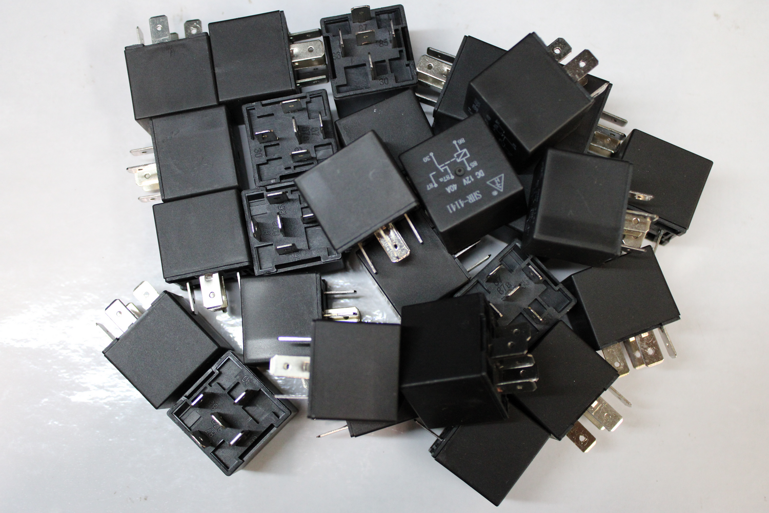 B-Ware TRU COMPONENTS SHR-4141 SHR-12VDC-F-C 5pin Kfz-Relais Wechsler 27 STÜCK