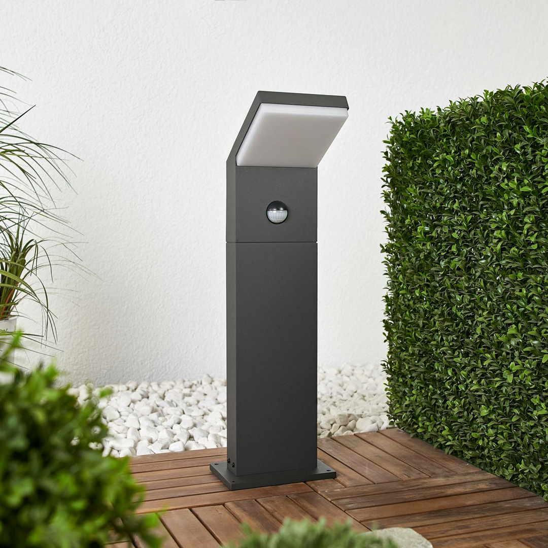 Arcchio Sensor-LED-Wegeleuchte Yolena 60 cm Gartenleuchte Deko-Mastleuchte 294