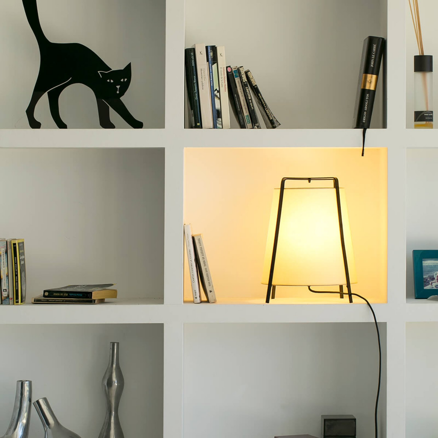 B-Ware Faro Barcelona Akane Tischleuchte Tischlampe Leuchte Lampe Tischlicht