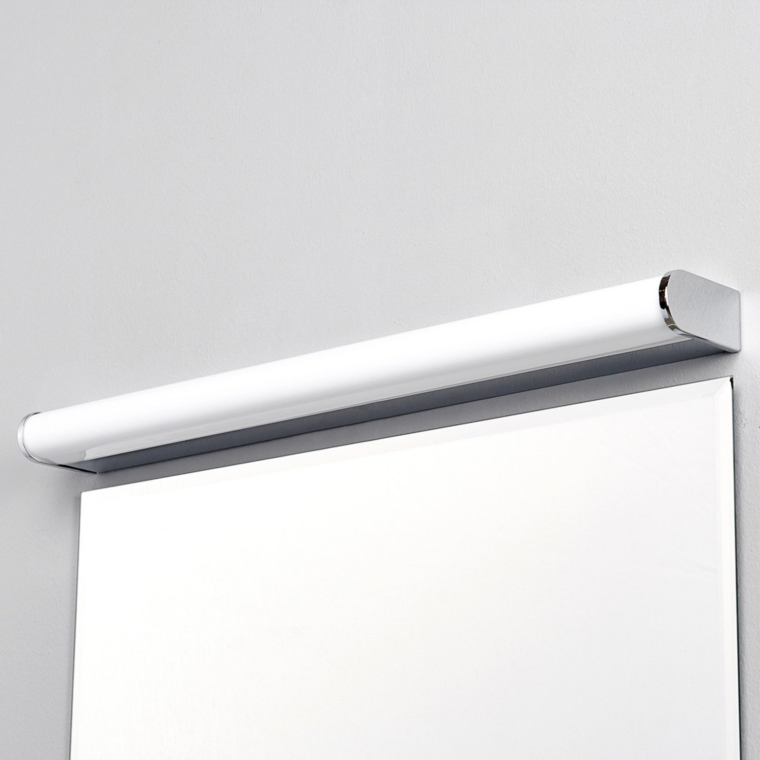 Applique murale LED Lindby Philippa pour salle de bain, miroir lumineux, lampe de salle de bain, semi-circulaire, 58 cm 