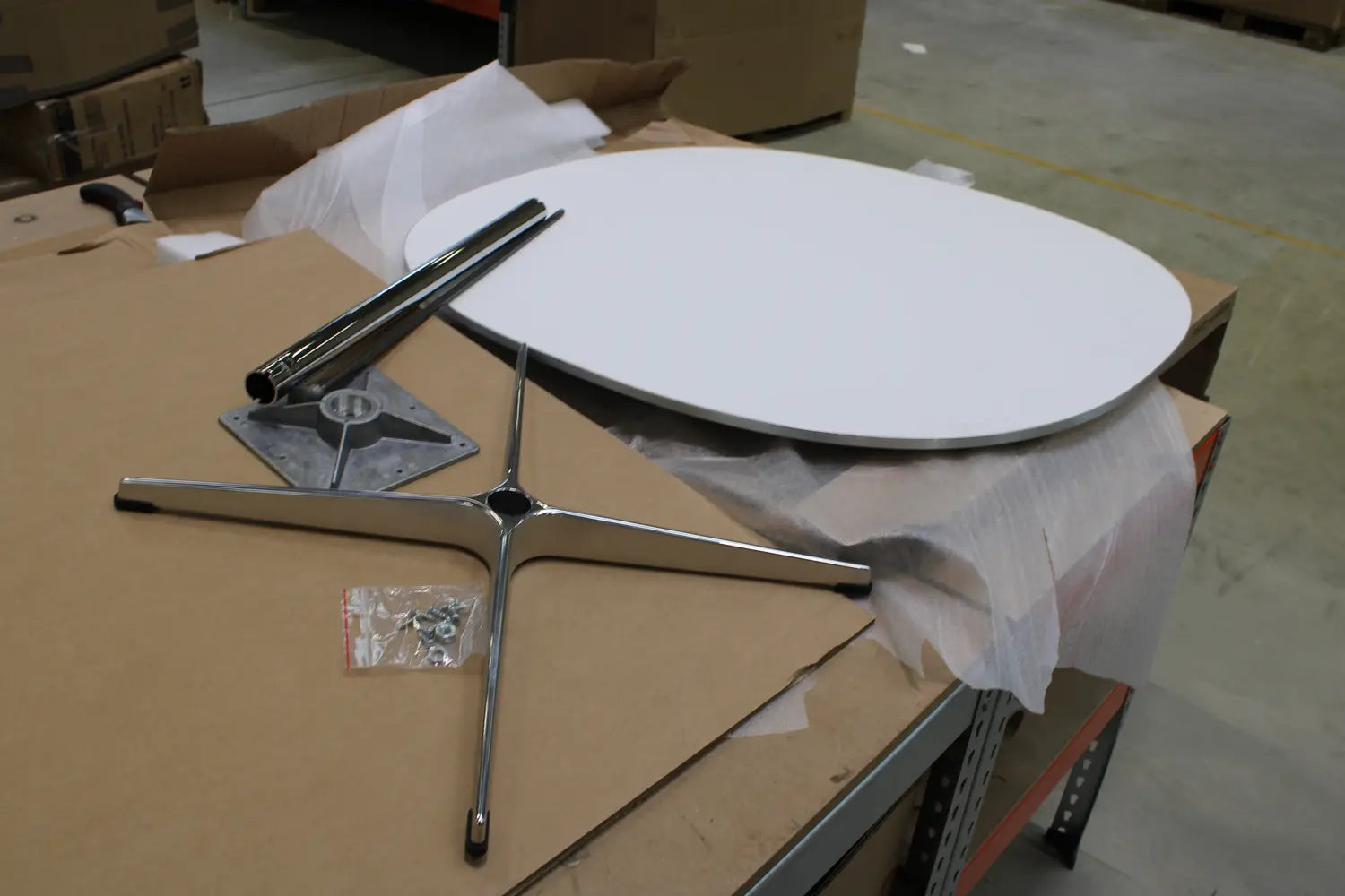 B-Ware Fritz Hansen A603 Tisch Super Zirkular Esstisch 100x100x72cm Siehe Text/Fotos - 5040000547735