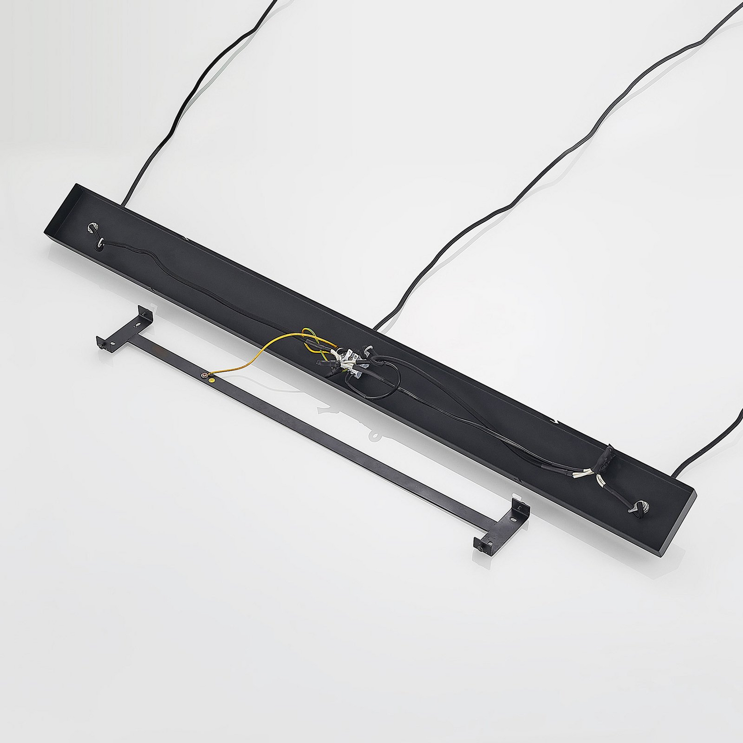 B-Ware Lindby Tarjei Pendelleuchte Hängeleuchte Deckenlampe Leuchte 120cm Schwarz Gold