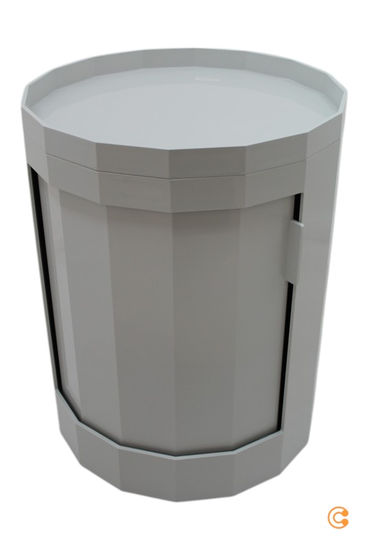 Hay Facet Cabinet mit Füßen und Rollen niedrig misty grey Tisch SIEHE TEXT/FOTO