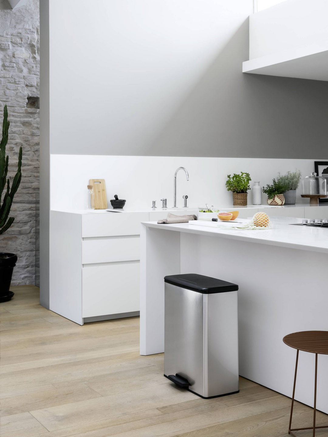 Curver Deco Bin Slim 254619 Mülleimer 52 L 486 X 615 X 284 Mm Silber Eimer B-Ware