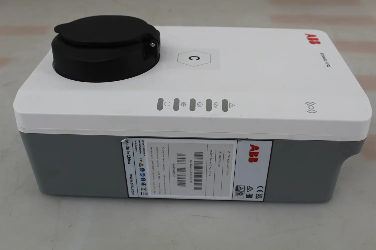 C-Ware Abb Ladestation Wandladestation Wallbox Typ 2 Terra Ac Ladepunkt Siehe Text/Foto - 8719874450904