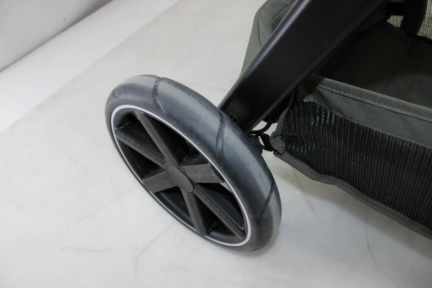 B-Ware Abc Design Buggy Kinderwagen Avus 2 Pine Einheit Einkaufskorb Siehe Text/Foto - 4045875072239