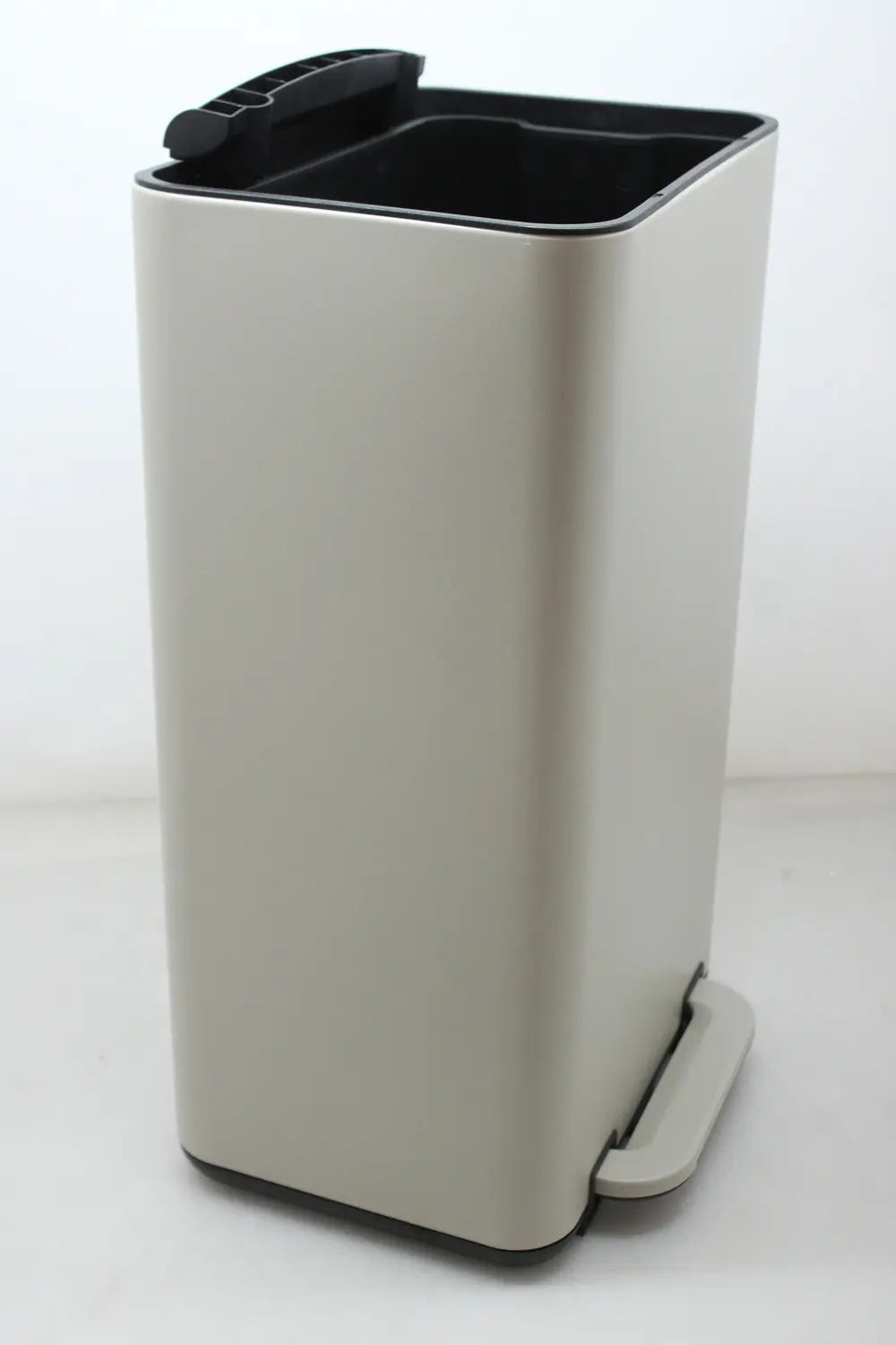 C-Ware Hjh Office Clean Beva Mülleimer Abfalleimer 30 L Beige Siehe Text/Foto - 4064323107361